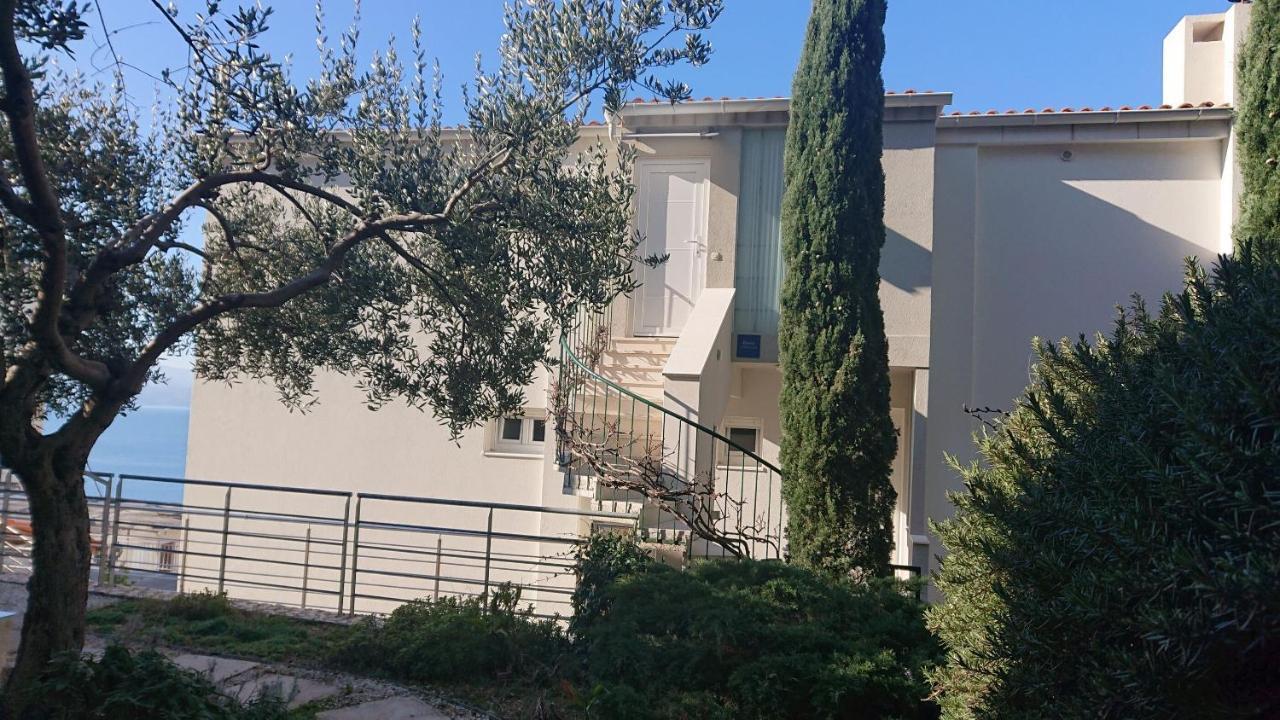 Apartment Sreta 奥米什 外观 照片