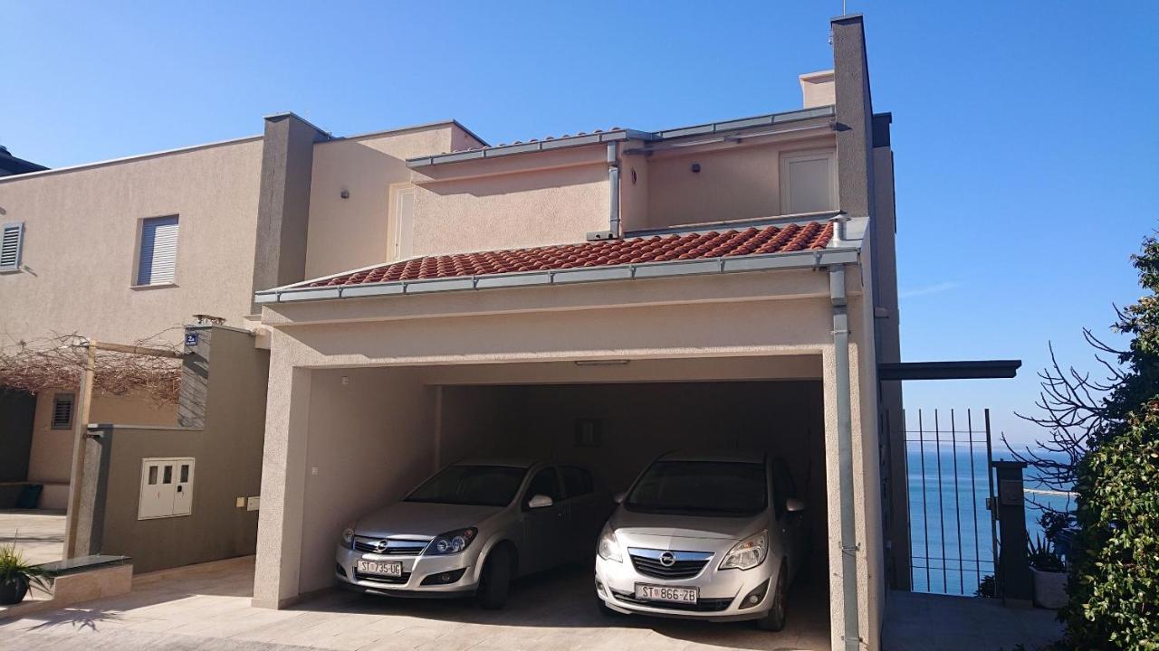 Apartment Sreta 奥米什 外观 照片